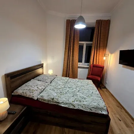 Apartament Lazienki Park Bagatela Street Floor With Lift